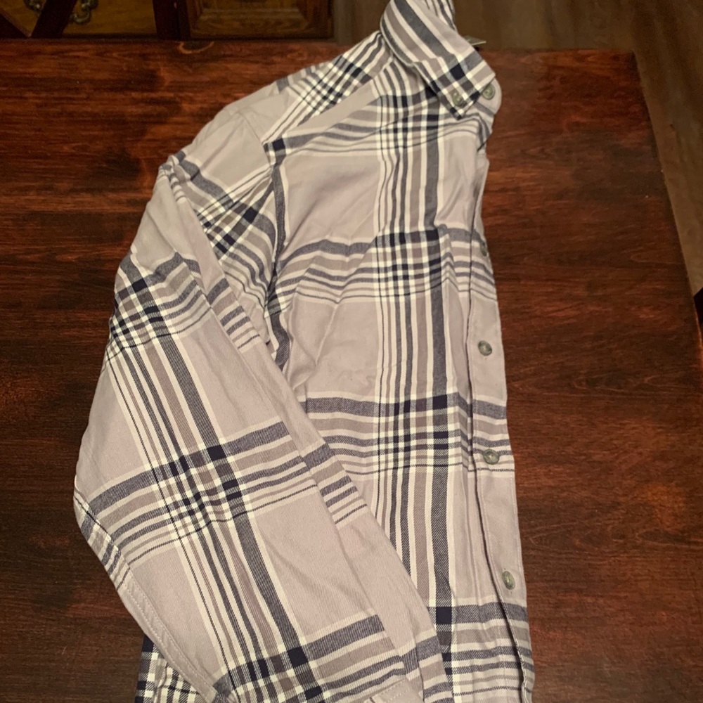 Eddie Bauer Men’s Class Fit Button Down